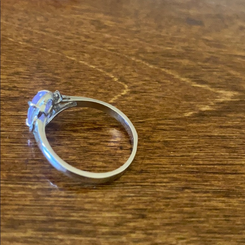 Sterling silver amethyst stone ring - Picture 4 of 5